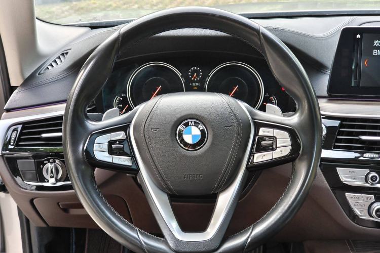 Used BMW 5 Series 2018 Revised Version 530Li Leading Edition Luxury Package
