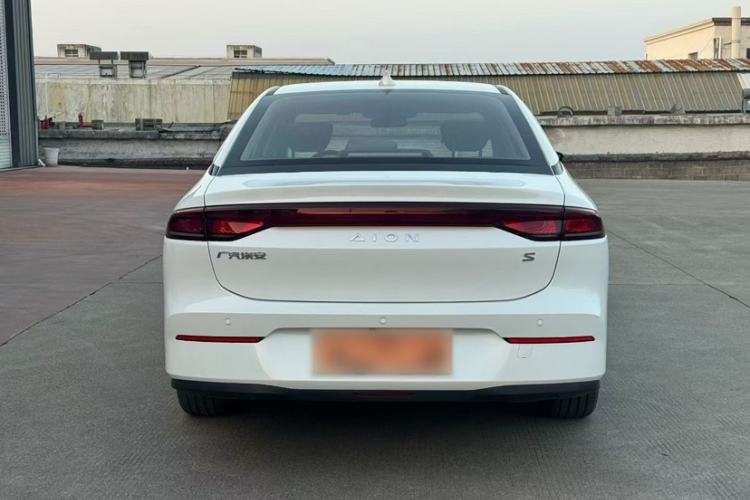 Used AION S 2023 Xuan 580 55.2 kWh Lithium Iron Phosphate
