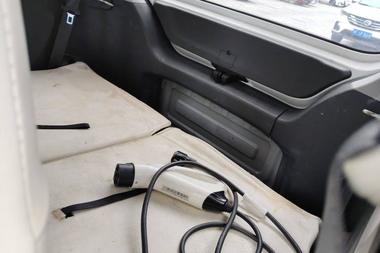 Used Wuling Hongguang MINIEV 2021 Macaron Premium Model – Lithium-NMC
