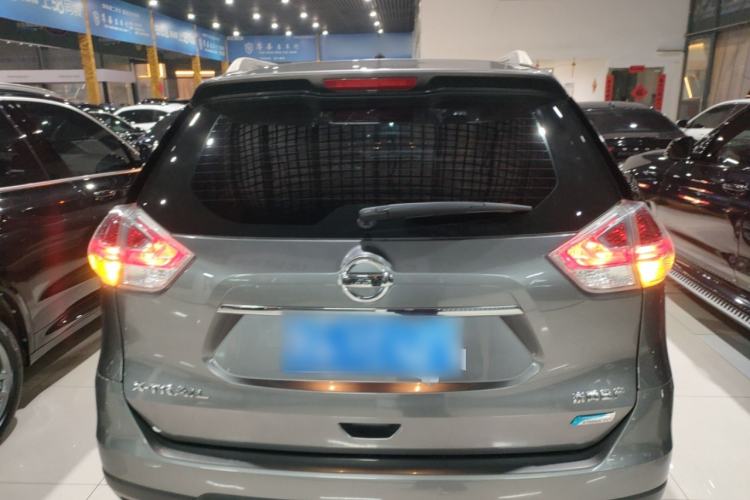 Used Nissan X-Trail 2014 2.0L CVT Comfort Edition 2WD
