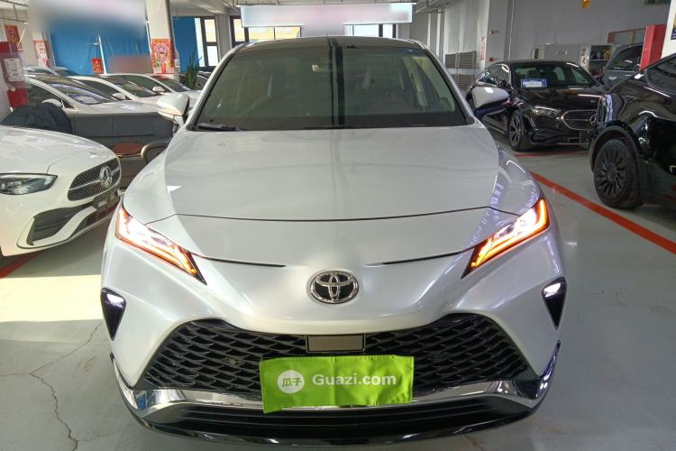 Used Toyota Venza 2023 2.0L CVT Two-Wheel Drive Prestige Version
