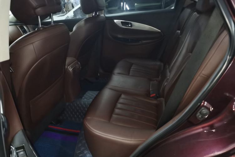 Used Infiniti QX50 2015 2.5L Enjoyment Edition
