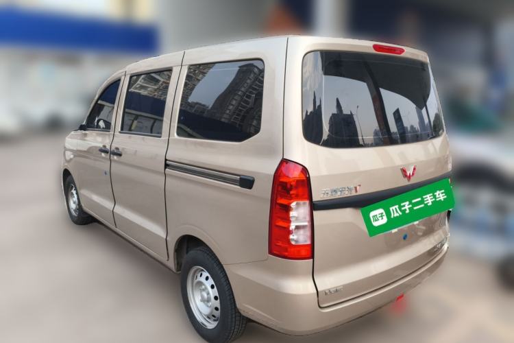 Used Wuling Hongguang V 2022 1.5L Jingqu Edition Electric-Assist LAR
