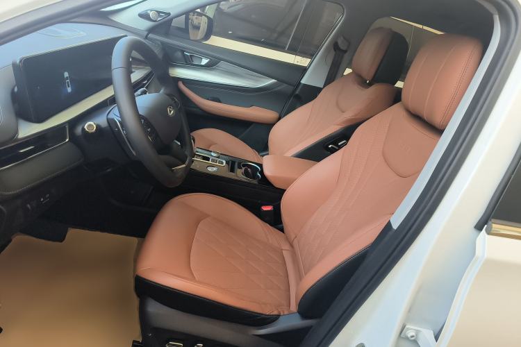 Used Chery Tiggo 8 PLUS 2022 290TGDI DCT Luxury Edition