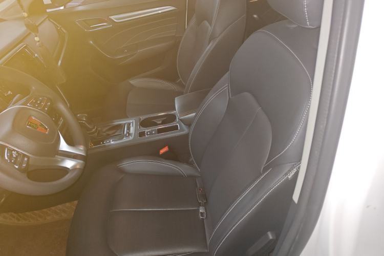 Used Roewe i6 2020 PLUS 1.6L CVT 4G Connected Glory Holographic Edition