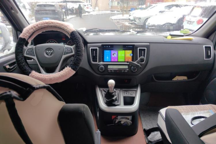 Used Foton Scenic G5 2024 2.0L Gasoline Commercial & Travel Version Passenger Van 7/9 Seats Model DAN20L