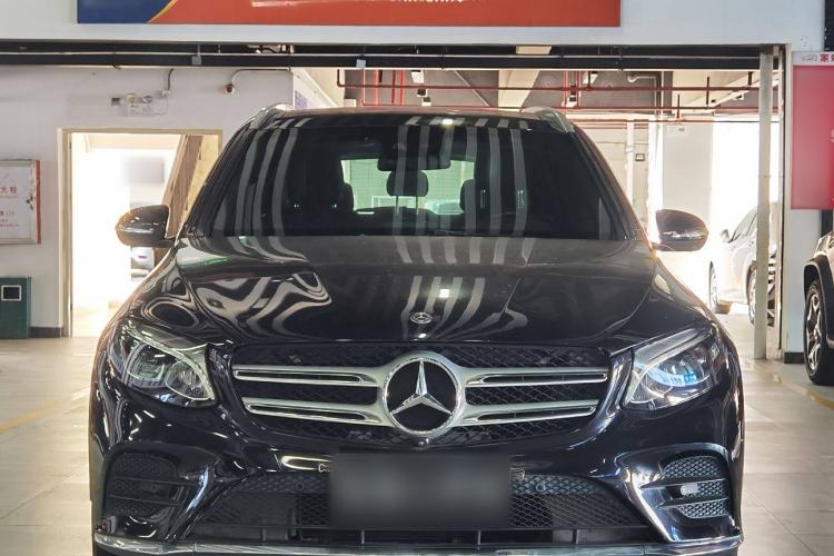 Used Mercedes-Benz GLC 2019 Facelift GLC 260 L 4MATIC Luxury Model
