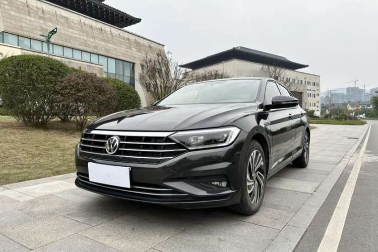 Used Volkswagen Sagitar 2022 280TSI DSG Flyover Edition
