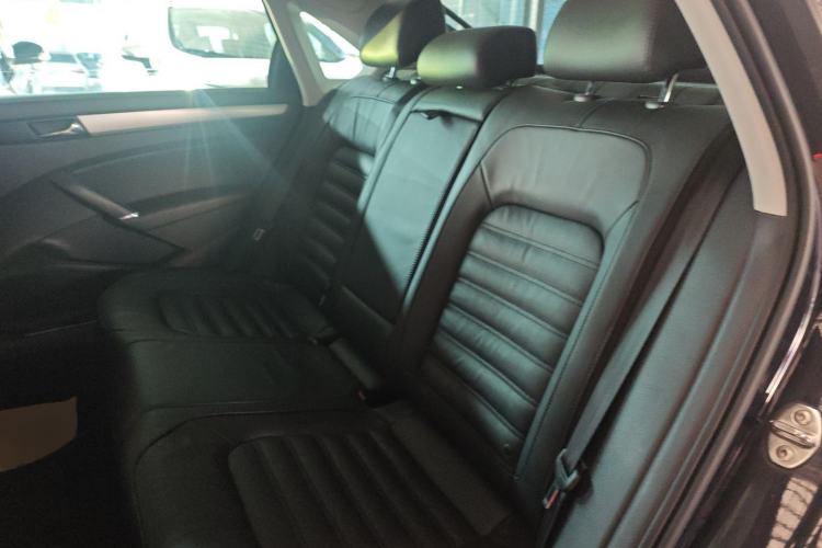 Used Volkswagen Passat 2015 1.8TSI DSG Prestige Edition