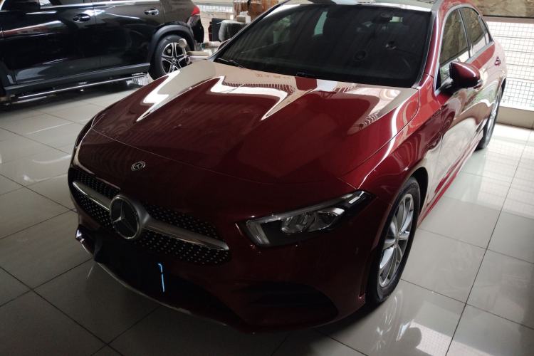 Used Mercedes-Benz A-Class 2020 Restyled A 200 L Sport Sedan Fashion Version
