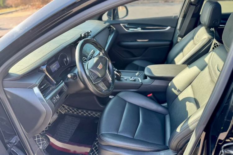 Used Cadillac XT5 2022 2.0T Four-Wheel Drive Luxury Version
