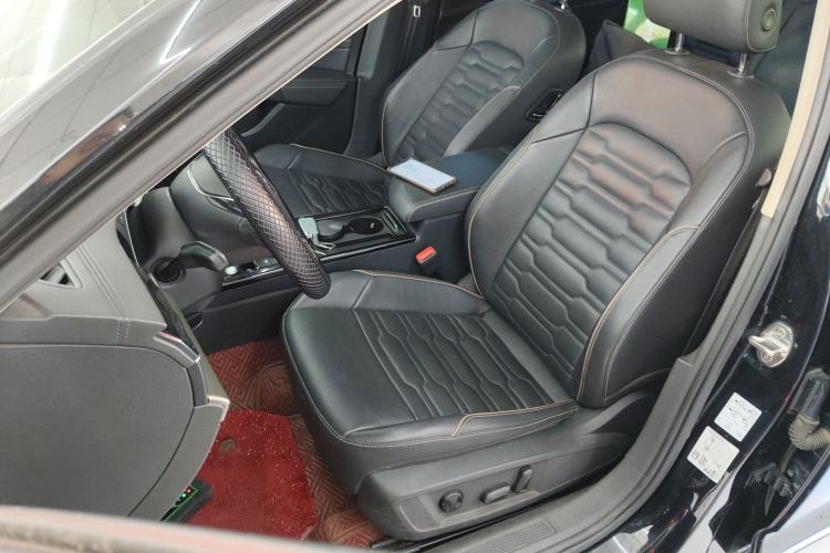 Used Volkswagen Passat 2019 330TSI Elite Edition China VI
