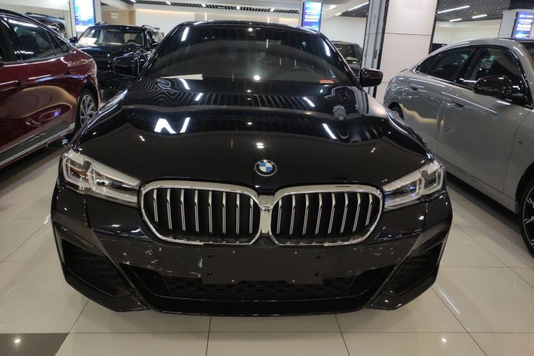 Used BMW 5 Series 2023 Restyled 530Li Leading Edition M Sport Package
