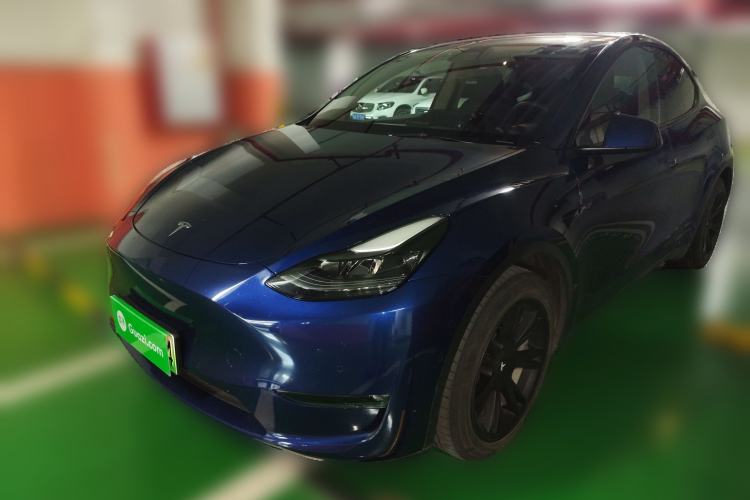 Used Tesla Model Y 2021 Long-Range All-Wheel-Drive Version 3D7