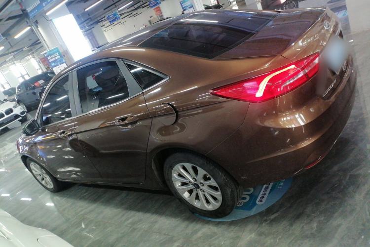 Used Ford Escort 2015 1.5L Automatic Comfort Model
