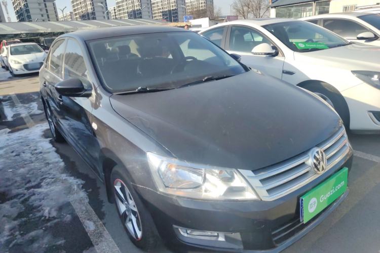 Used Volkswagen Santana 2015 1.6L Automatic Comfort Edition
