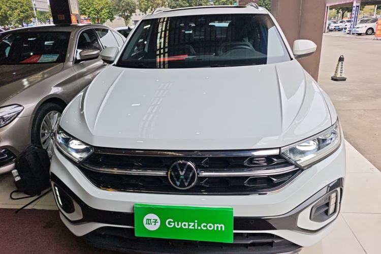 Used Volkswagen T-ROC 2023 300TSI DSG Two-Wheel-Drive Chen Guang Edition
