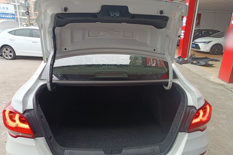 Used Chevrolet Cavalier 2019 320 Automatic Enjoyment with Sunroof