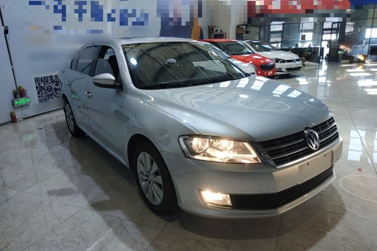 Used Volkswagen Lavida 2013 Restyled Classic 1.6L Automatic Comfort Edition
