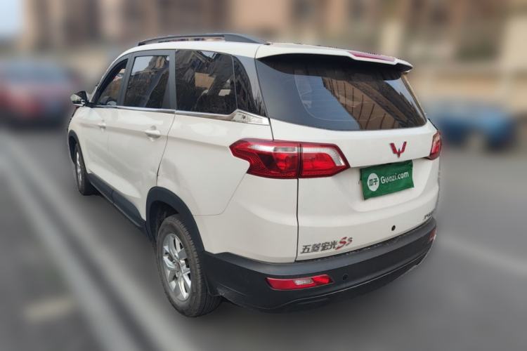 Used Wuling Hongguang S3 2018 1.5L Manual Comfort Model China V Standard
