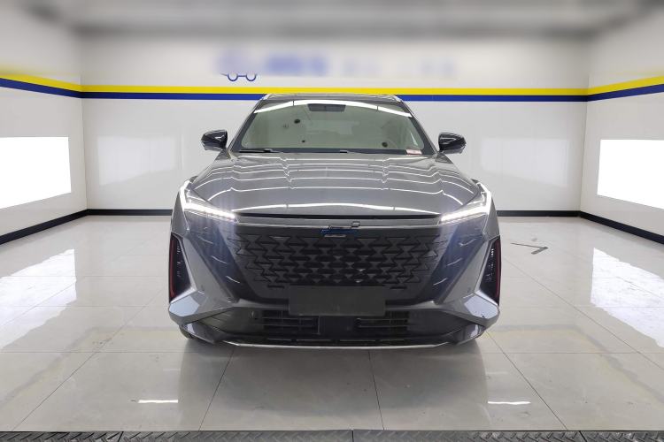 Used Oshan Z6 2023 Blue Whale 1.5T DCT Smart Luxury Model
