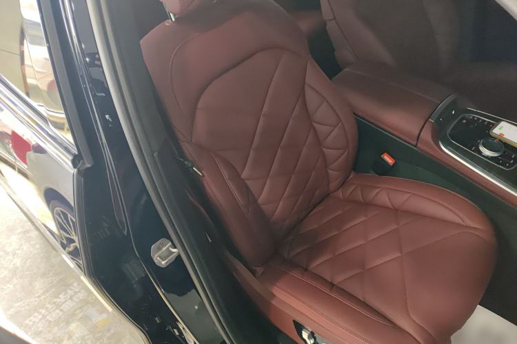 Used BMW X5 2023 xDrive 40Li M Sport Night Edition Package
