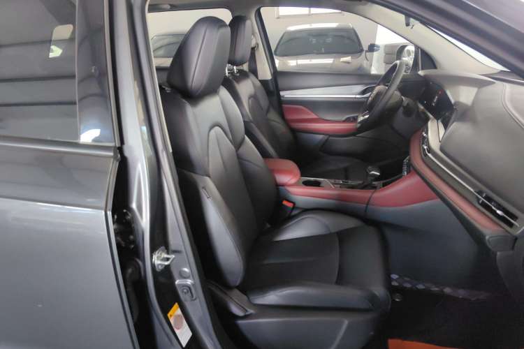 Used Changan CS55PLUS 2022 Blue Whale Edition 1.5T DCT Luxury Model
