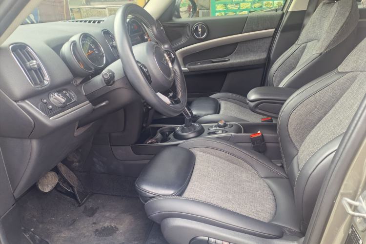 Used  Countryman 2019 1.5T COOPER Artist Weekend Travel Edition
