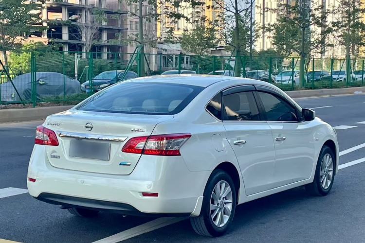 Used Nissan Sylphy 2014 1.6XV CVT Deluxe Edition
