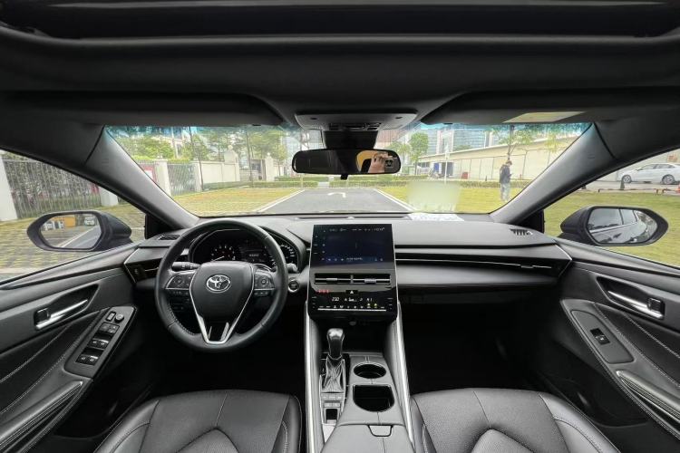 Used Toyota Avalon 2022 2.5L Luxury Edition
