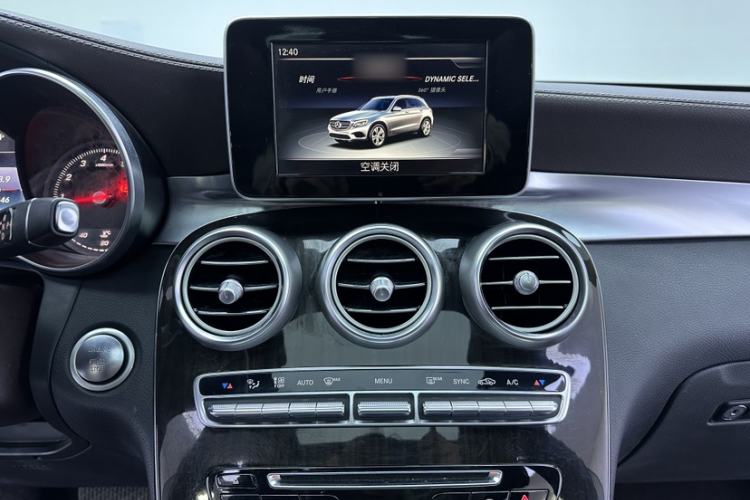 Used Mercedes-Benz GLC 2017 GLC 260 4MATIC Luxury Model
