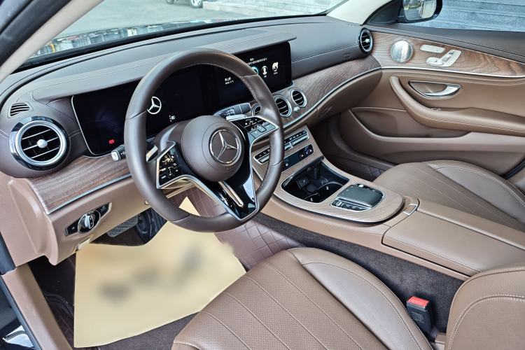 Used Mercedes-Benz E-Class 2023 Updated E 300 L Luxury Edition
