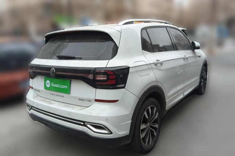 Used Volkswagen Tacqua 2021 280TSI DSG R-Line Smart Connectivity Version