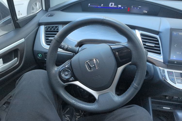 Used Honda Jade 2016 1.8L Automatic Comfort Elite Version 5 Seats
