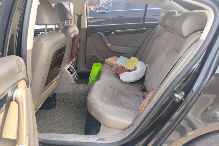 Used Volkswagen Magotan 2015 Revised Version 2.0 TSI Prestige Edition