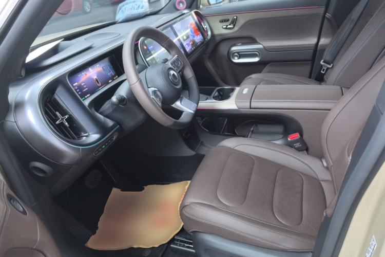 Used  #5 2024 Ultra-Long Range Extraordinary Journey Luxury Edition
