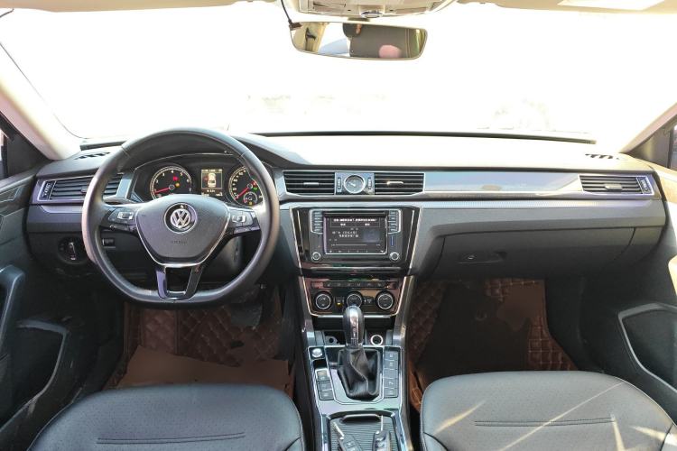 Used Volkswagen Passat 2016 330TSI DSG Prestige Edition
