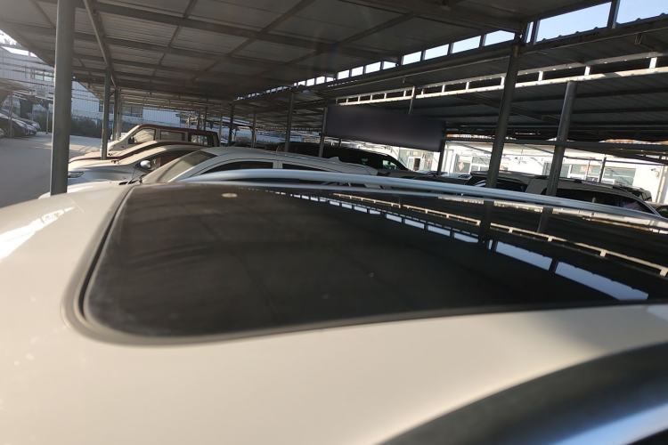 Used Volkswagen Tiguan L 2018 Facelift 330TSI Automatic Two-Wheel Drive Luxury Edition