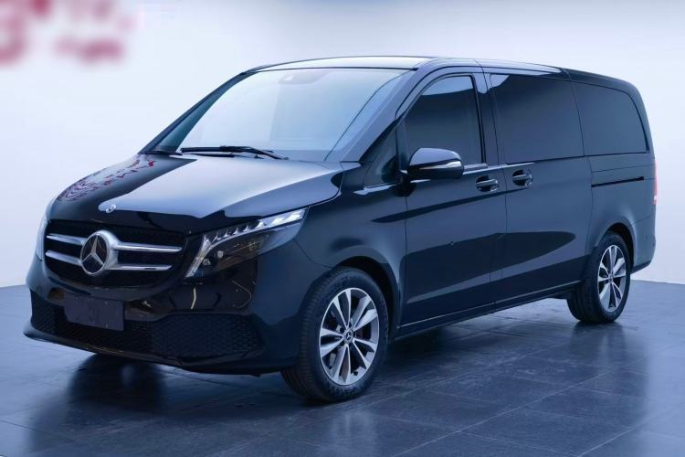 Used Mercedes-Benz V-Class 2022 V 260 Avantgarde Edition