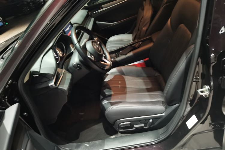 Used Mazda Atenza 2020 2.0L Blue Sky Luxury Edition
