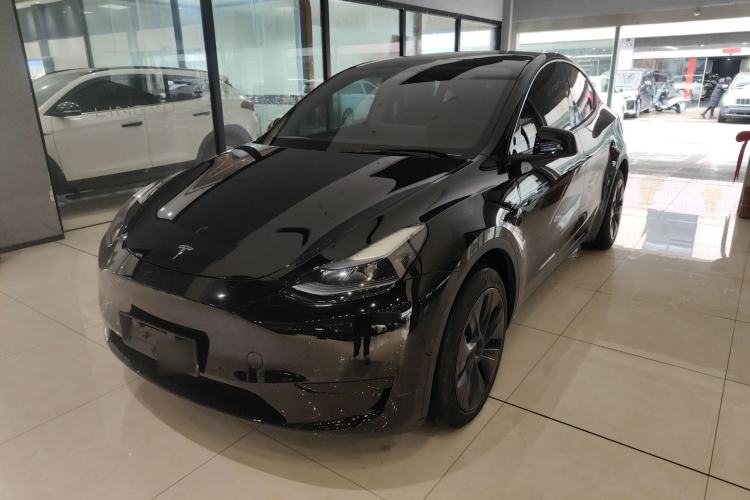 Used Tesla Model Y 2023 Rear-Wheel-Drive Version