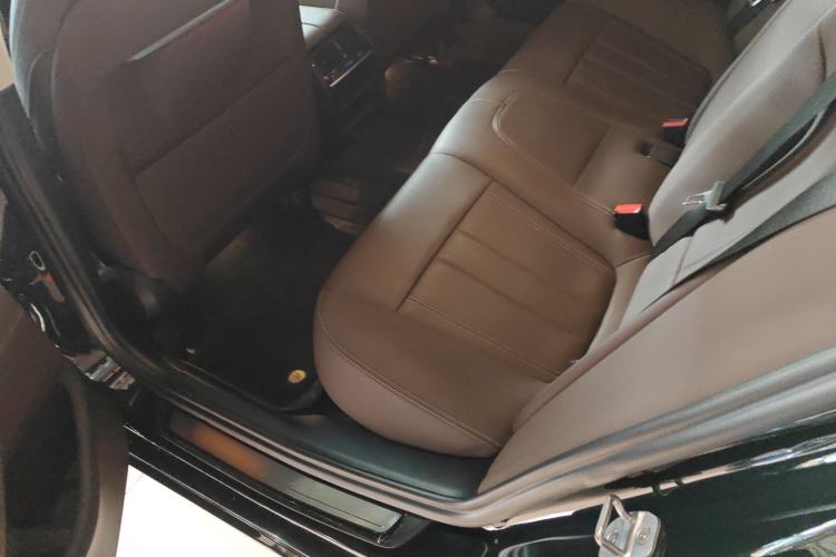 Used BMW 5 Series 2019 Facelifted 525Li Luxury Package
