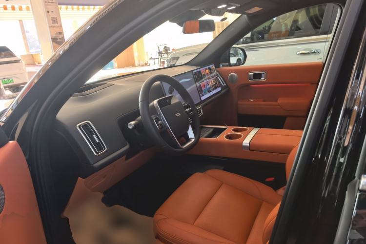 Used Li Auto L7 2025 Max Smart Refresh Edition
