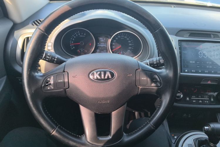 Used Kia Sportage R 2015 2.0L Automatic Two-Wheel Drive DLX Model