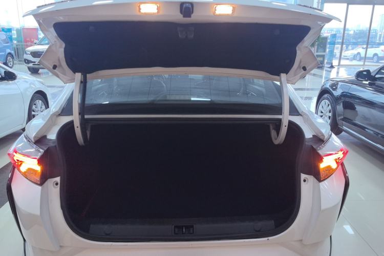 Used Dongfeng Aeolus Yixuan 2021 230T Automatic Zuiying Knight Edition
