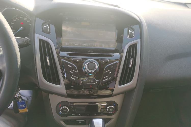 Used Ford Focus 2012 Hatchback 1.6L Automatic Fashion Edition