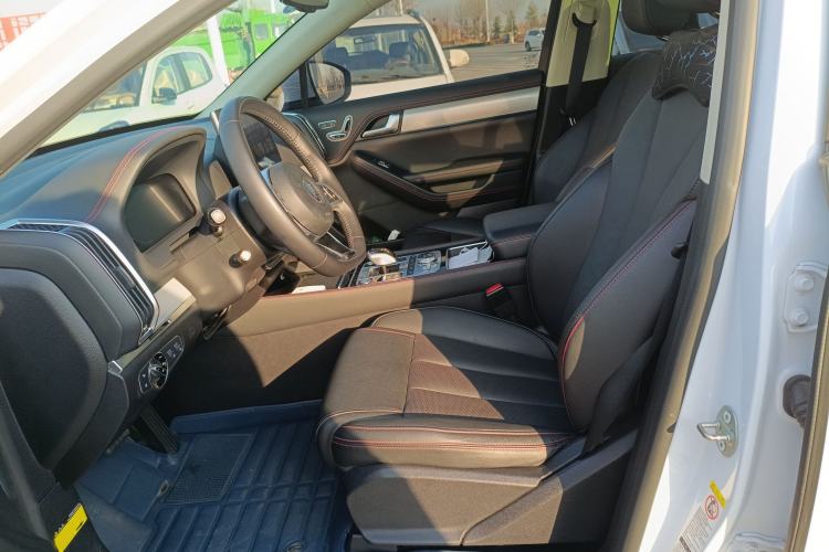 Used BYD Tang New Energy 2018 DM 2.0T All-Wheel Drive Smart Connectivity Luxury Model 7 Seats China V Emission Standard