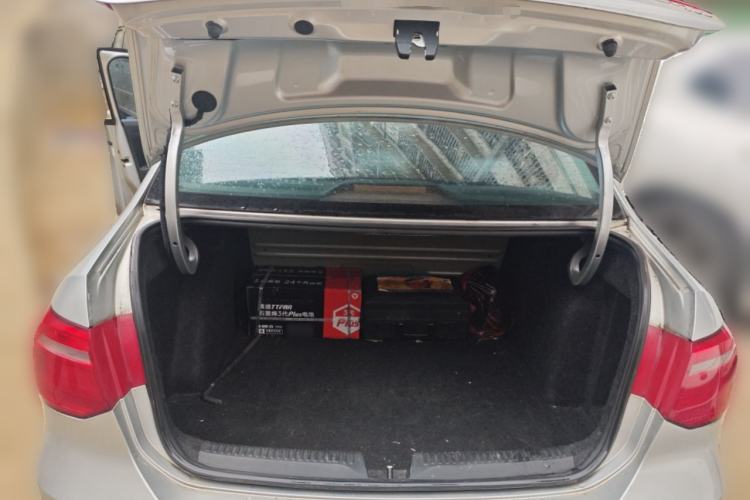 Used Volkswagen Jetta 2015 1.6L Manual Fashion Edition