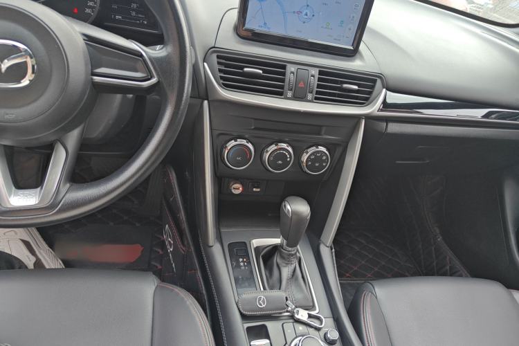 Used Mazda CX-4 2018 2.0L Automatic Two-Wheel Drive Blue Sky Dynamic Version China V Standard
