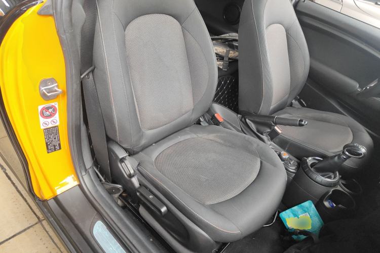 Used MINI MINI 2014 1.5T COOPER Fun
